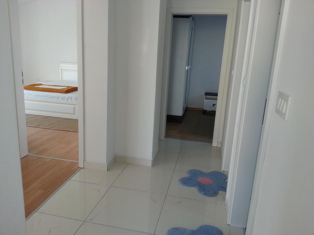 Apartmani Ante Crikvenica Exterior foto